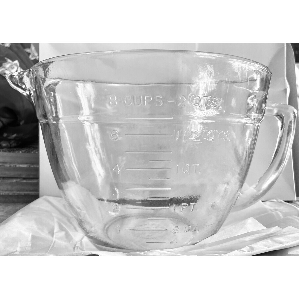 Anchor Hocking - 8 Cup - 64 Oz - 2 Quart - 2 Liter Glass Measuring Cup